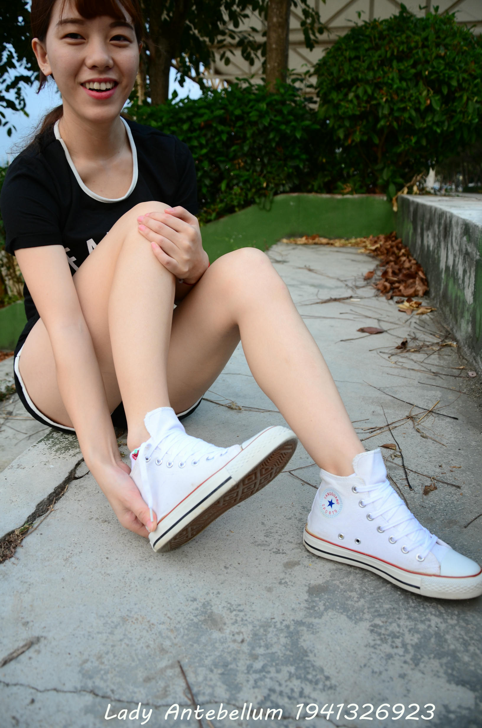 [战前女神] 恋足美腿棉袜女神级摄影套图 089 [88P-183MB]_第2集