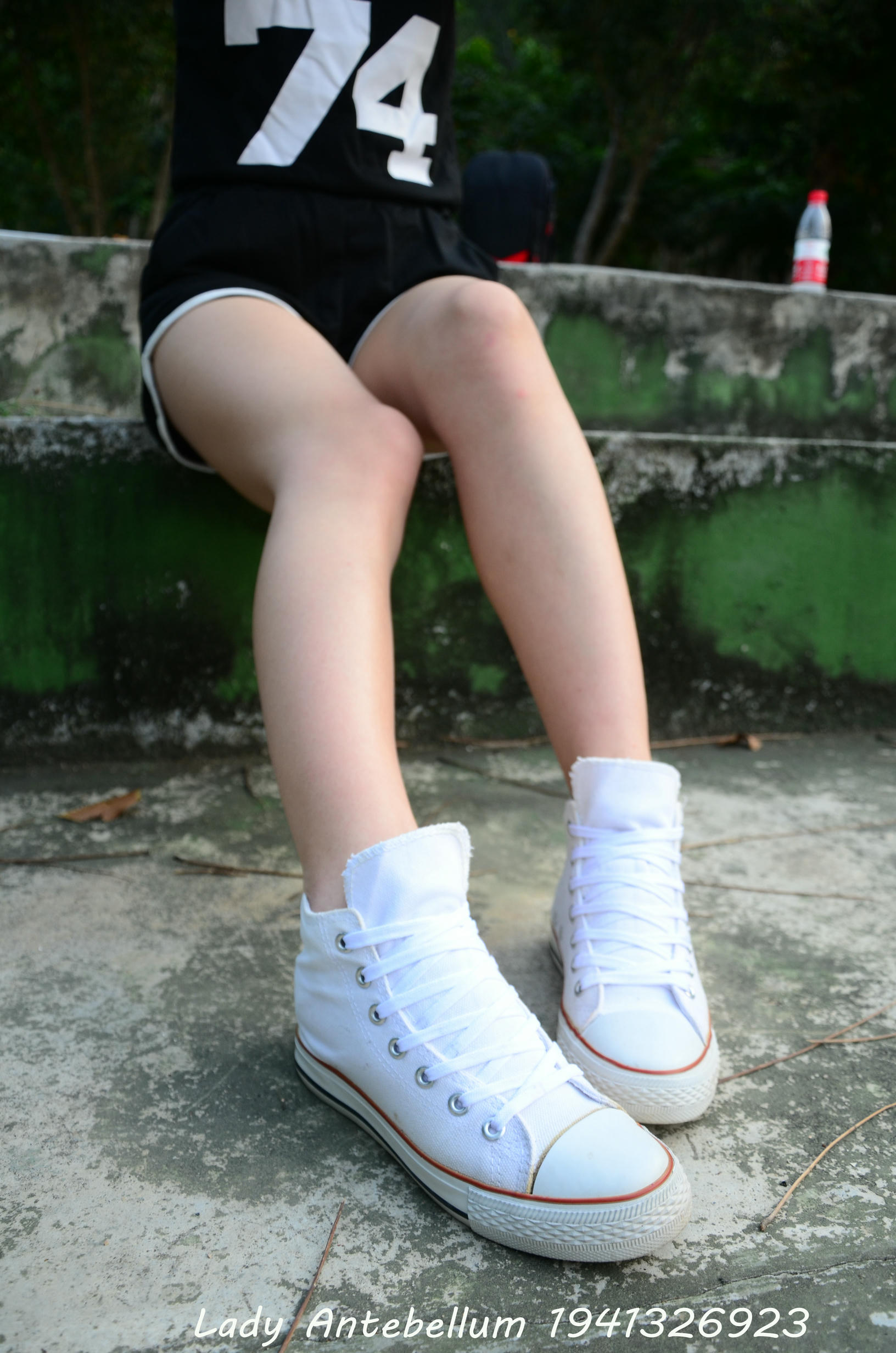 [战前女神] 恋足美腿棉袜女神级摄影套图 089 [88P-183MB]_第1集