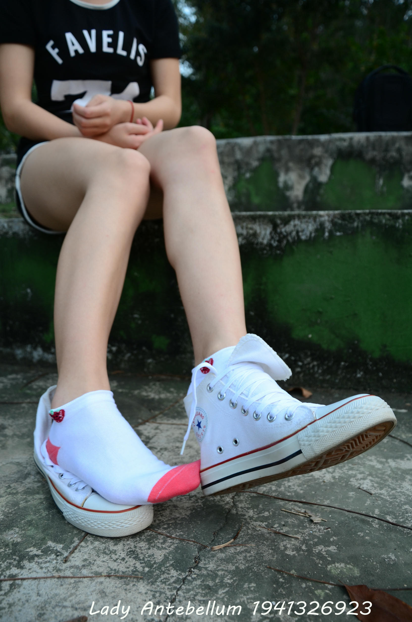 [战前女神] 恋足美腿棉袜女神级摄影套图 089 [88P-183MB]_第3集