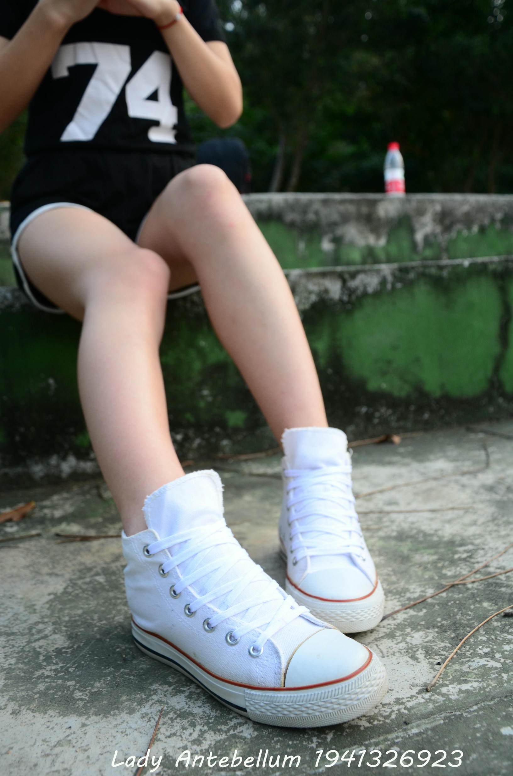 [战前女神] 恋足美腿棉袜女神级摄影套图 089 [88P-183MB]_第1集