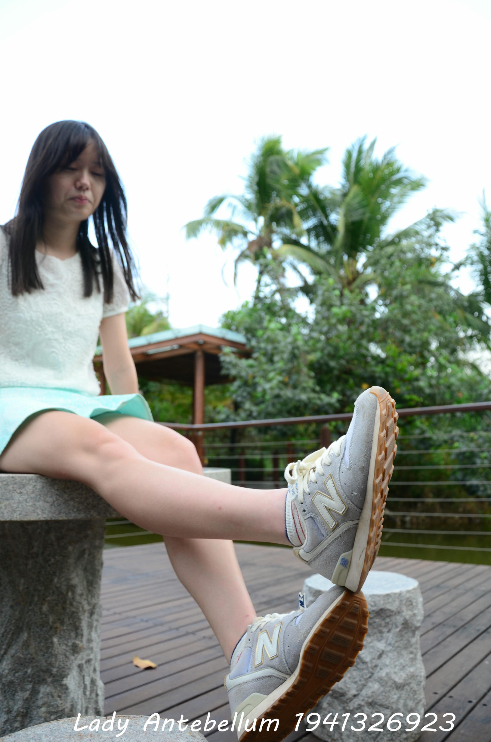 [战前女神] 恋足美腿棉袜女神级摄影套图 090 [113P-182MB]_第1集