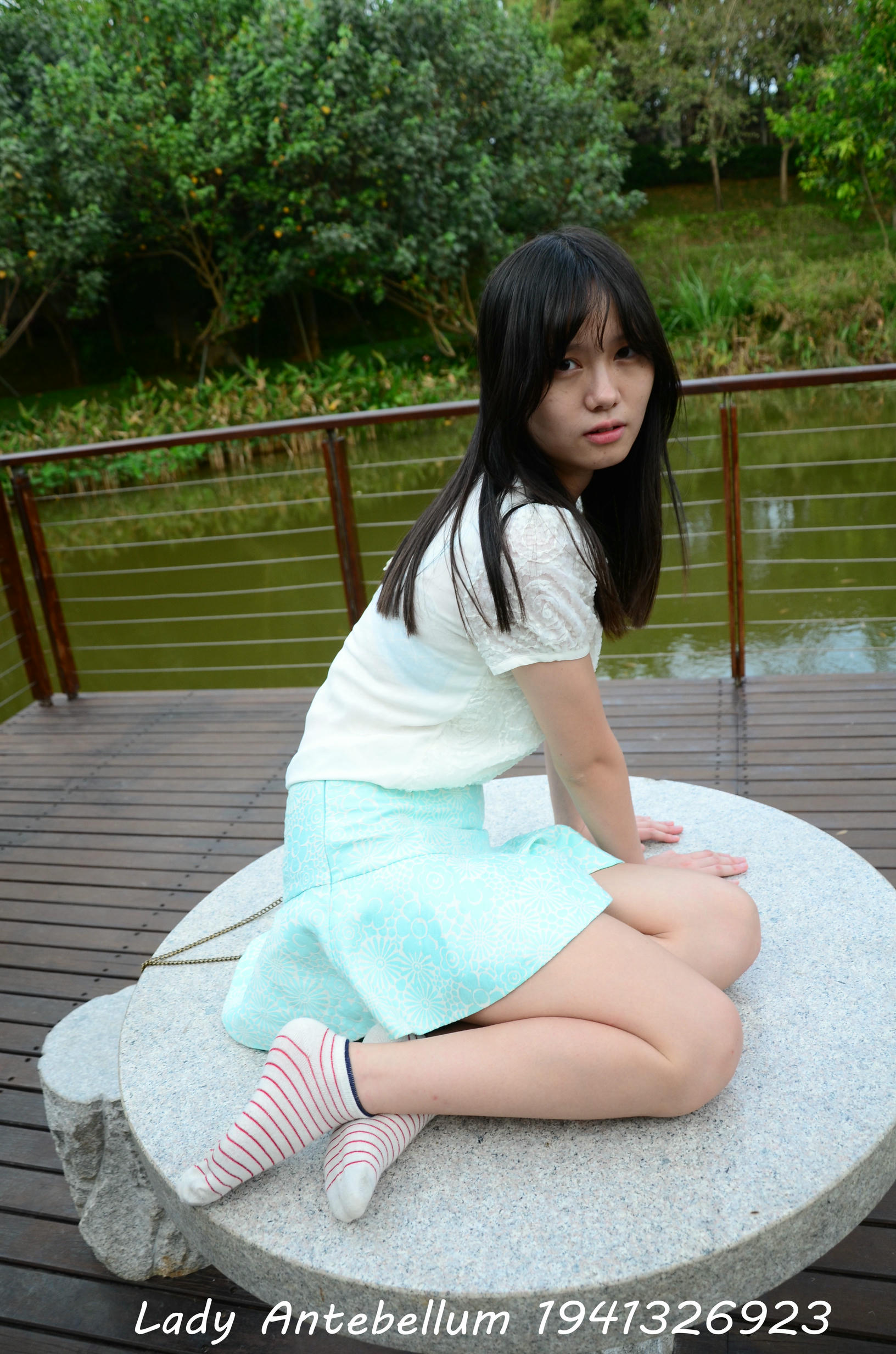 [战前女神] 恋足美腿棉袜女神级摄影套图 090 [113P-182MB]_第3集