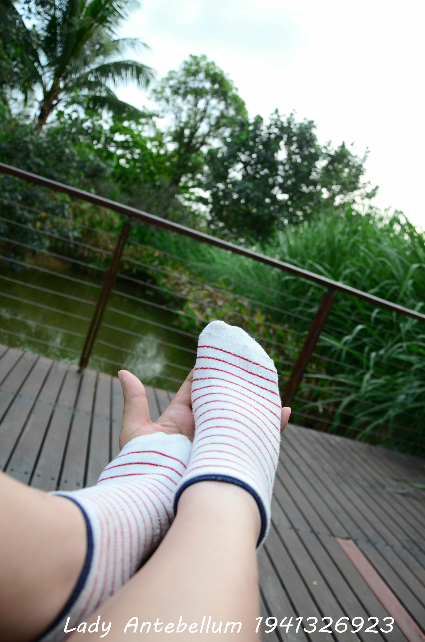 [战前女神] 恋足美腿棉袜女神级摄影套图 090 [113P-182MB]_第4集