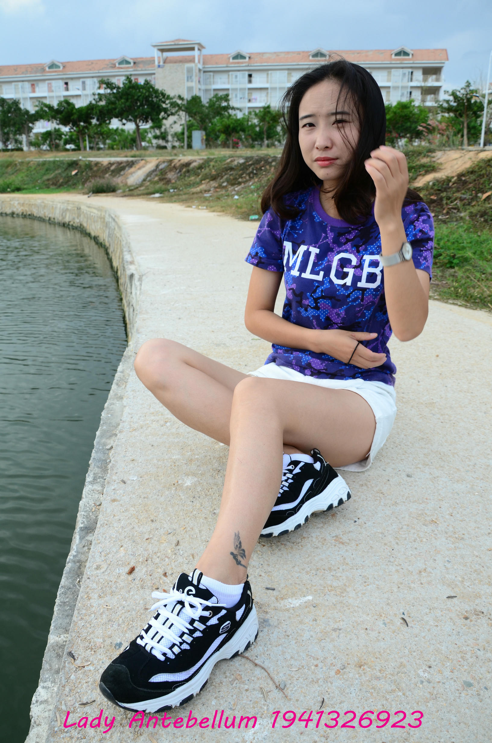 [战前女神] 恋足美腿棉袜女神级摄影套图 091 [79P-201MB]_第1集