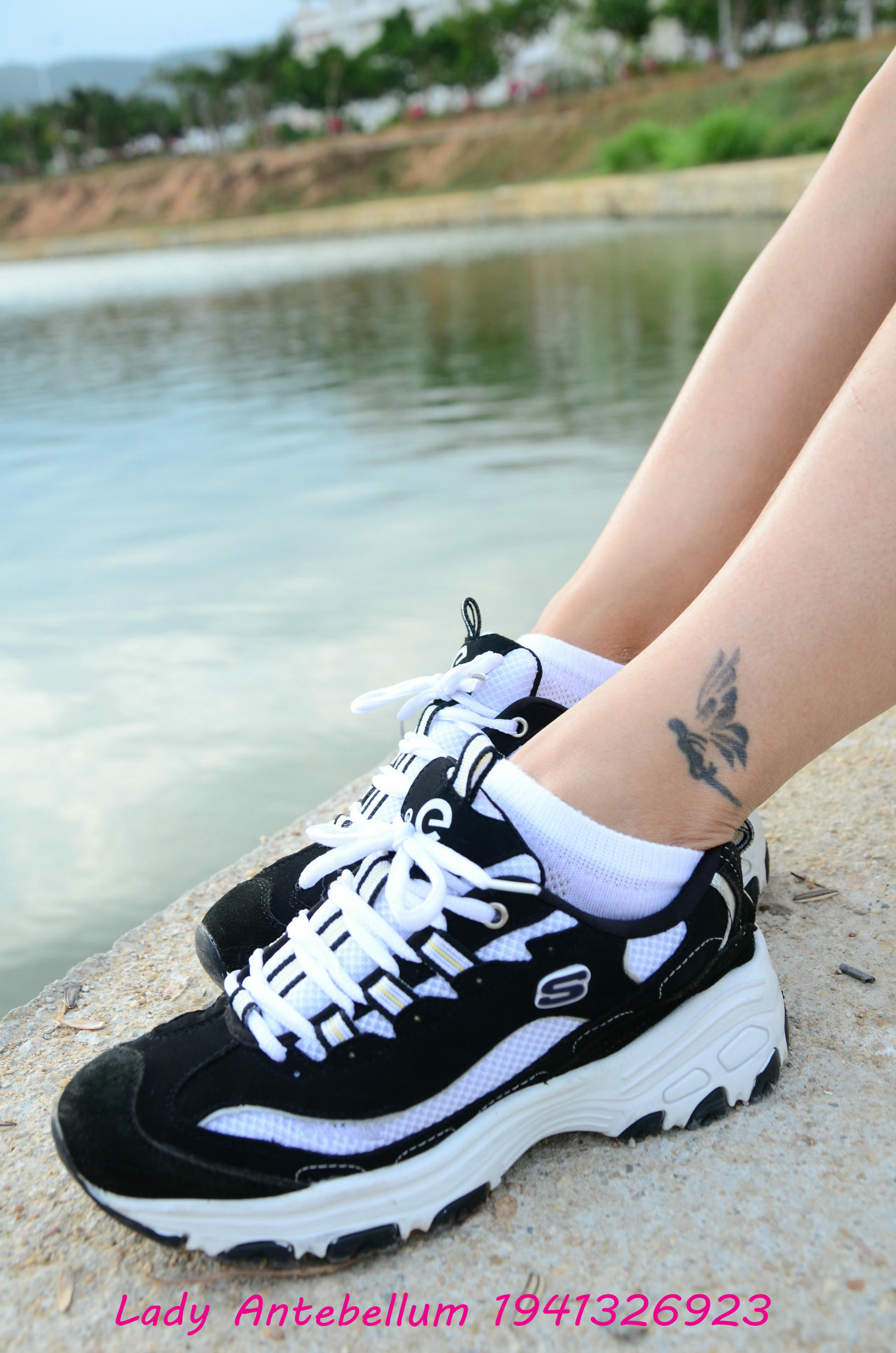 [战前女神] 恋足美腿棉袜女神级摄影套图 091 [79P-201MB]_第2集