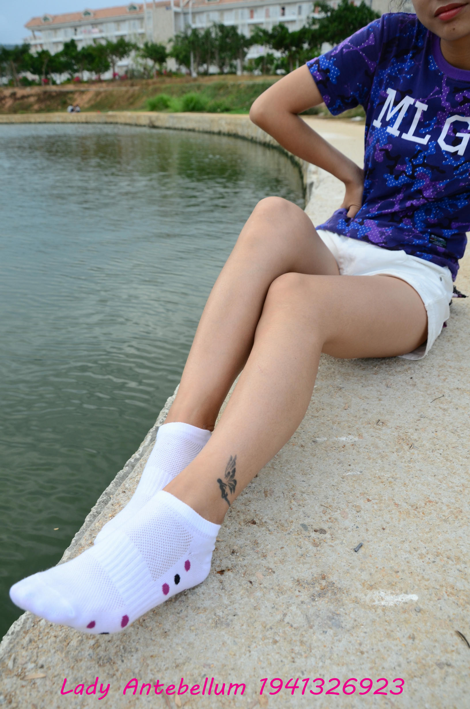 [战前女神] 恋足美腿棉袜女神级摄影套图 091 [79P-201MB]_第3集