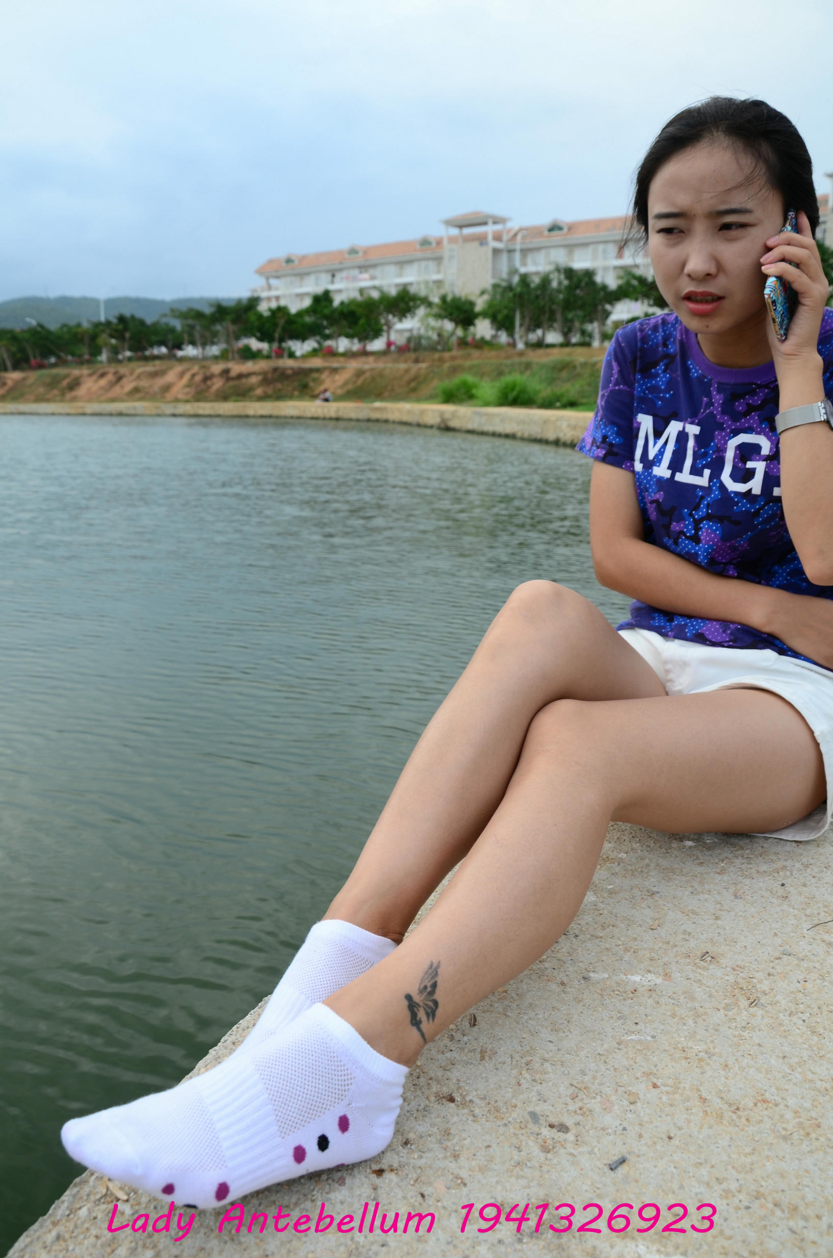 [战前女神] 恋足美腿棉袜女神级摄影套图 091 [79P-201MB]_第3集