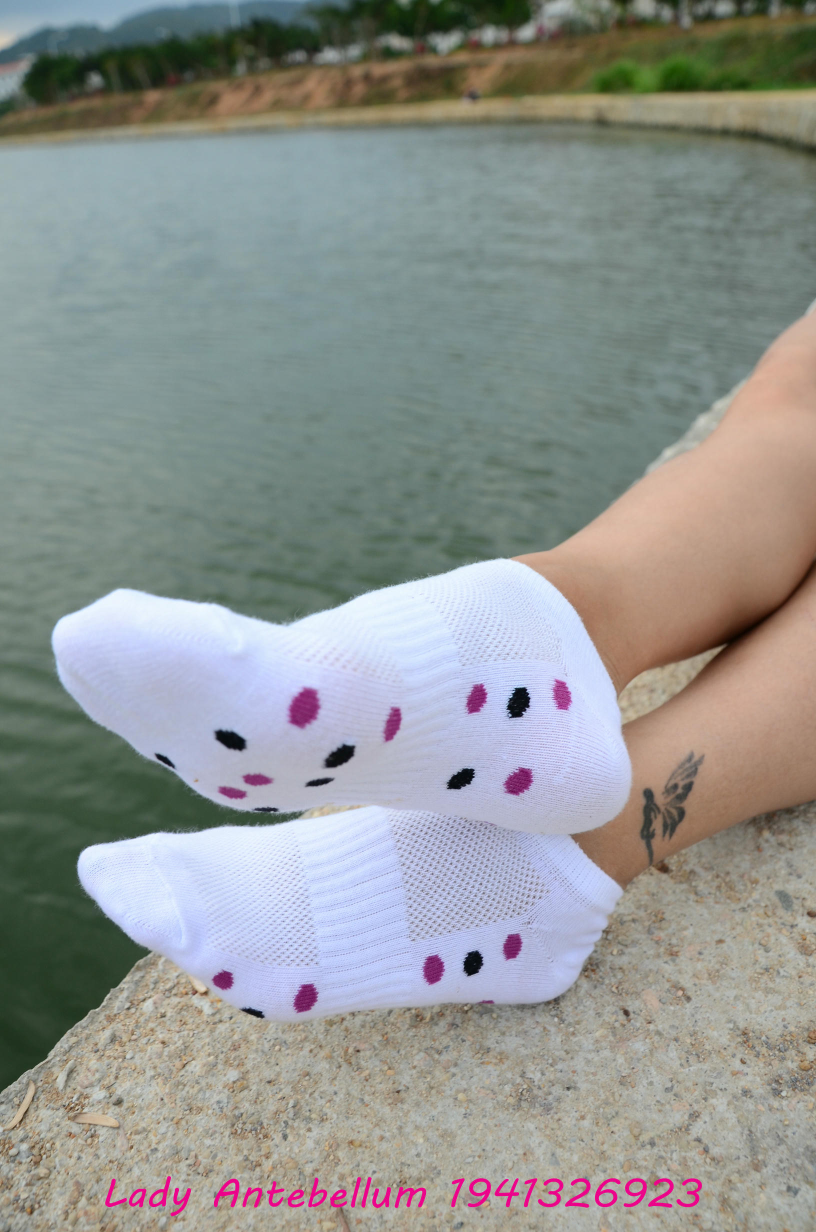 [战前女神] 恋足美腿棉袜女神级摄影套图 091 [79P-201MB]_第3集