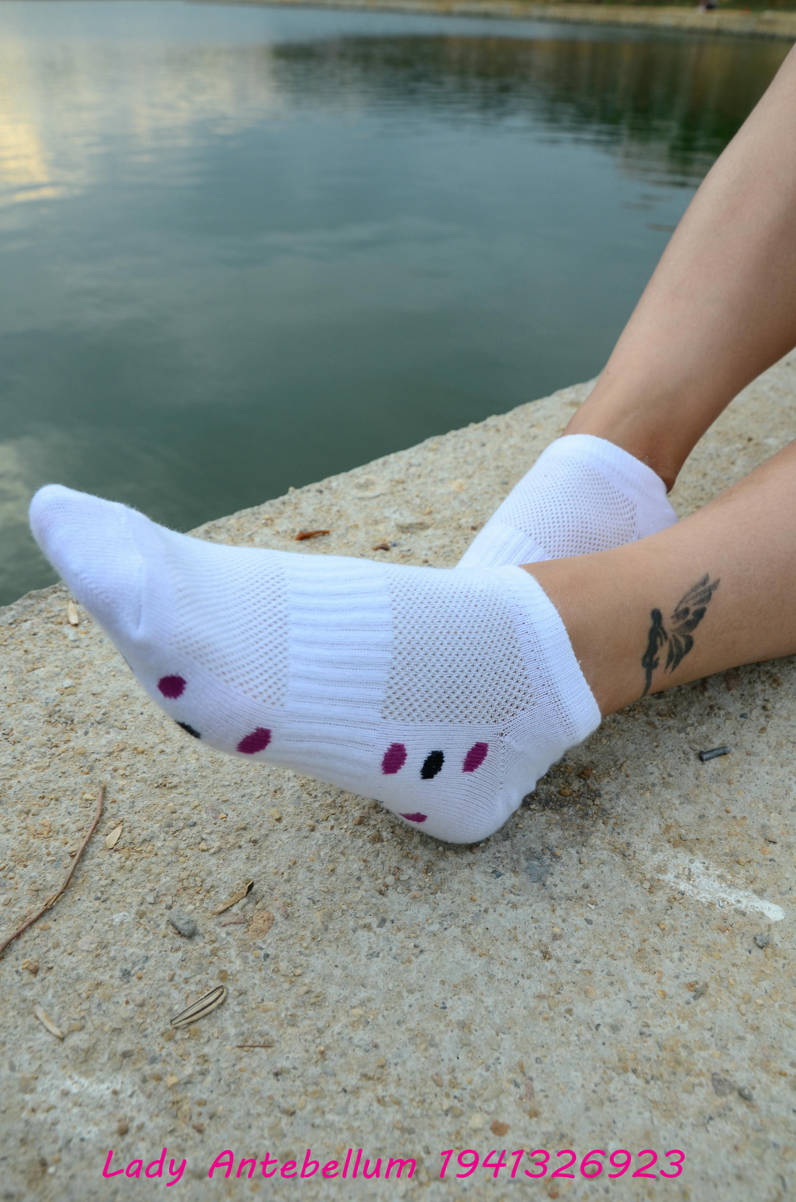 [战前女神] 恋足美腿棉袜女神级摄影套图 091 [79P-201MB]_第4集