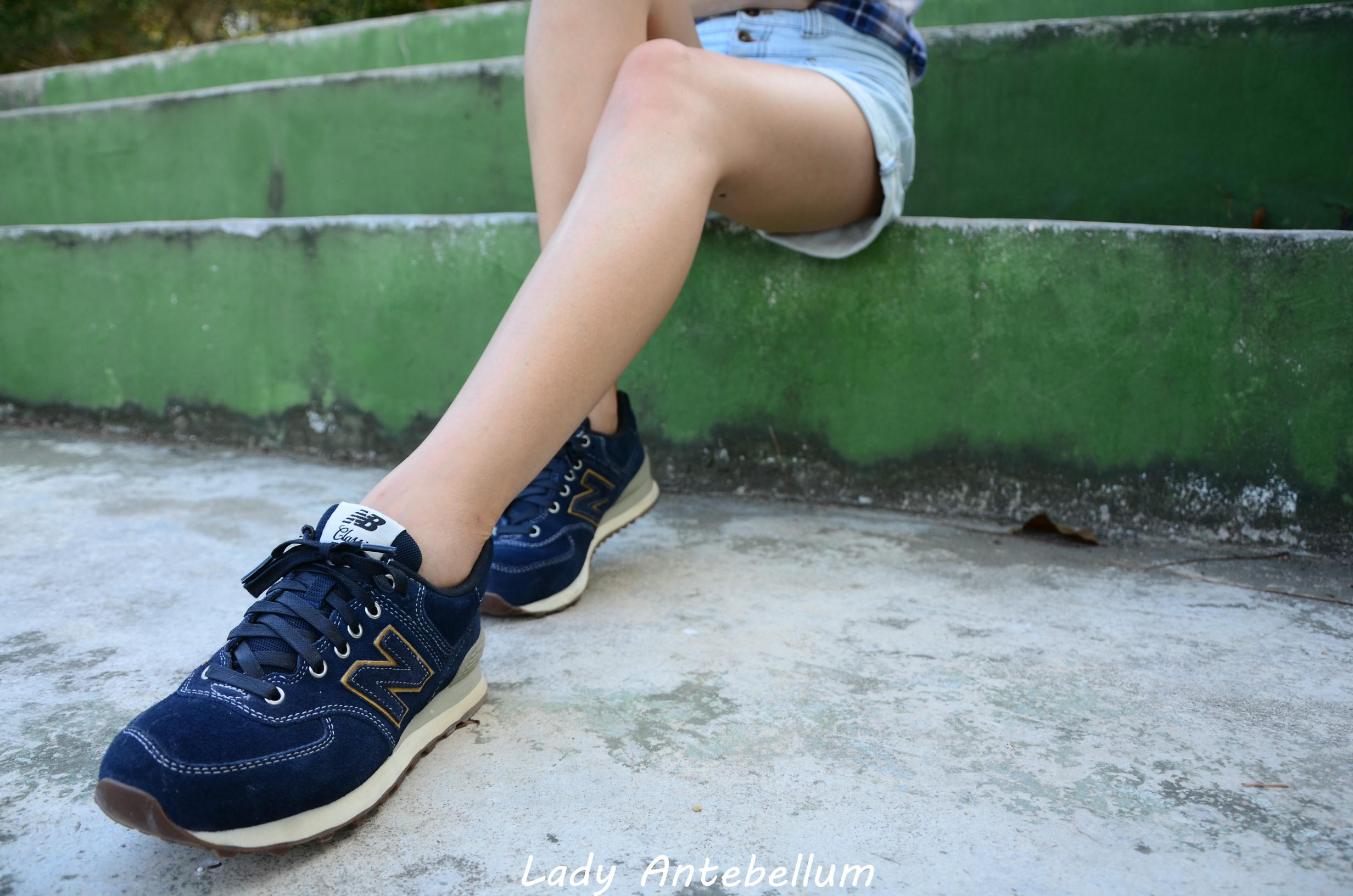 [战前女神] 恋足美腿棉袜女神级摄影套图 092 [93P-145MB]_第1集