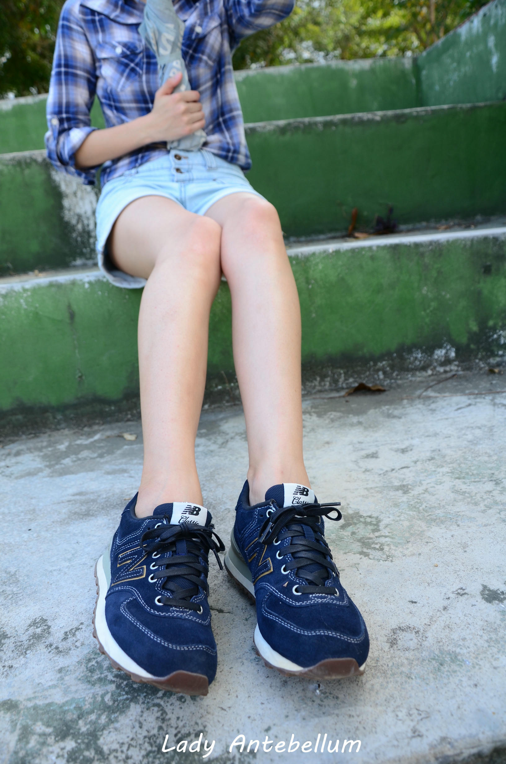 [战前女神] 恋足美腿棉袜女神级摄影套图 092 [93P-145MB]_第1集