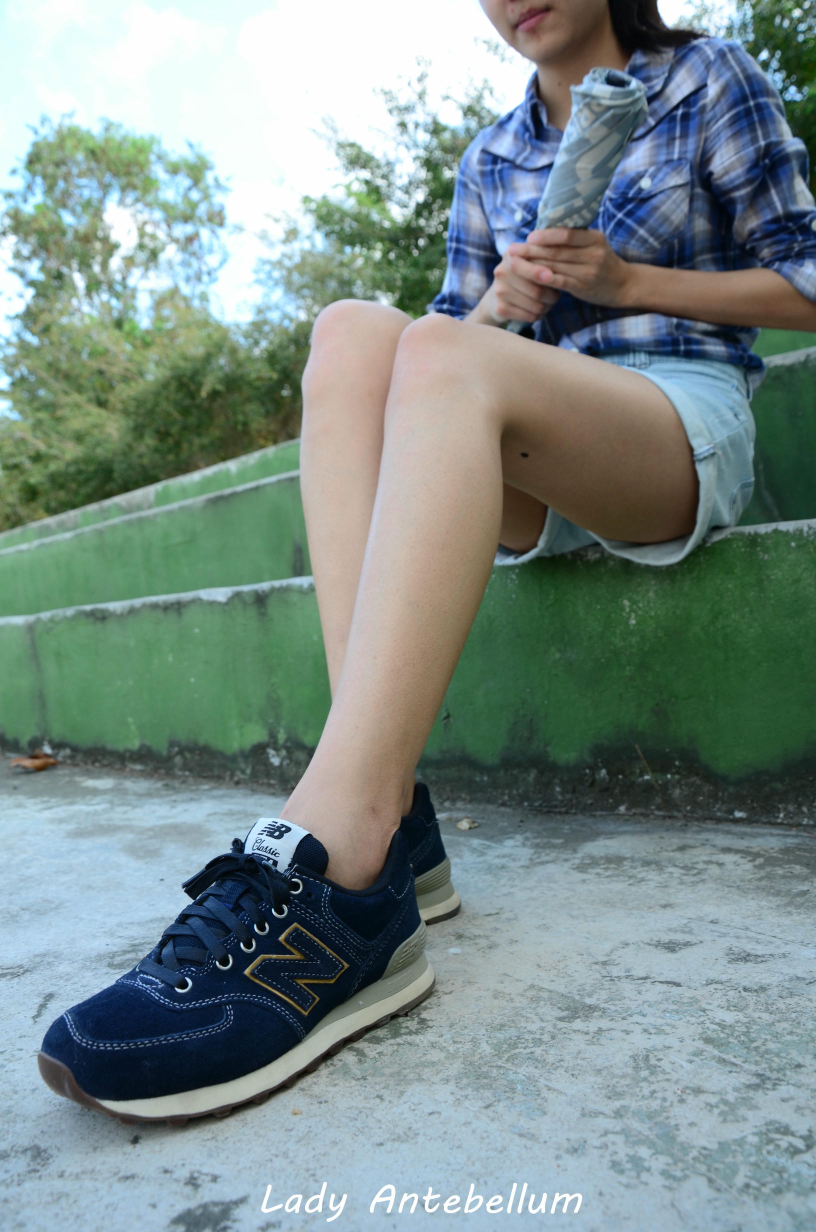 [战前女神] 恋足美腿棉袜女神级摄影套图 092 [93P-145MB]_第1集