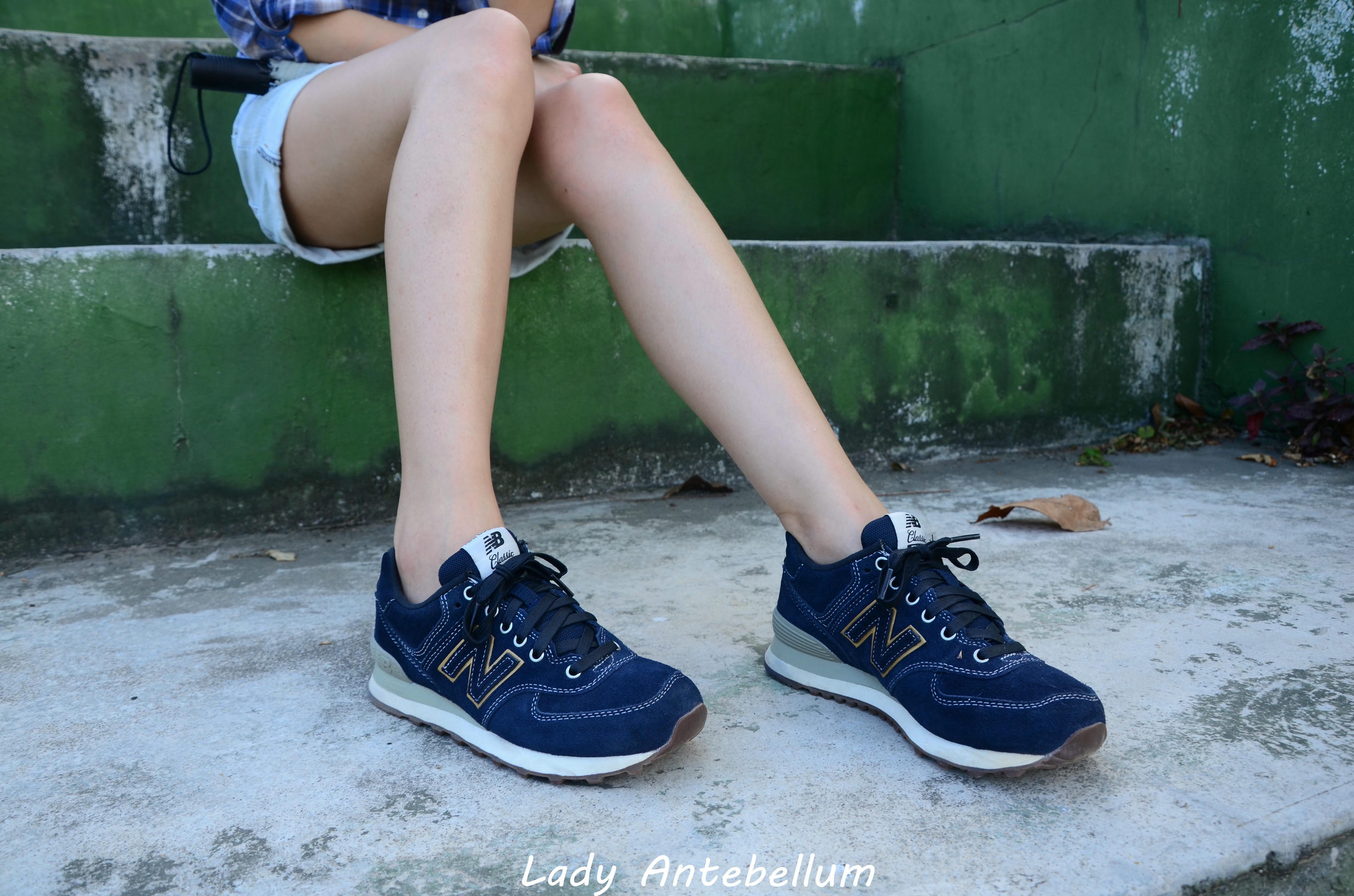 [战前女神] 恋足美腿棉袜女神级摄影套图 092 [93P-145MB]_第1集