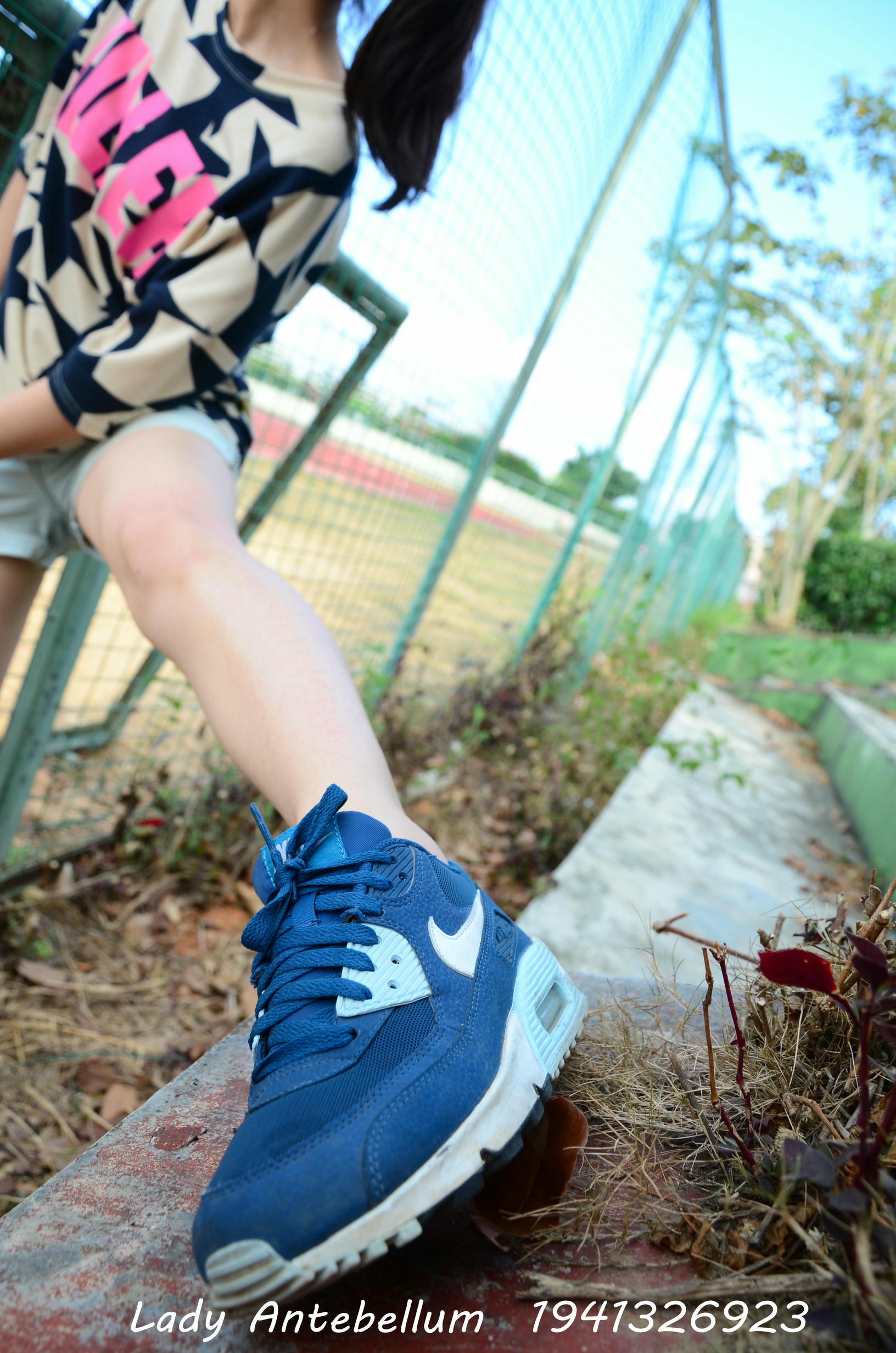 [战前女神] 恋足美腿棉袜女神级摄影套图 093 [123P-195MB]_第2集