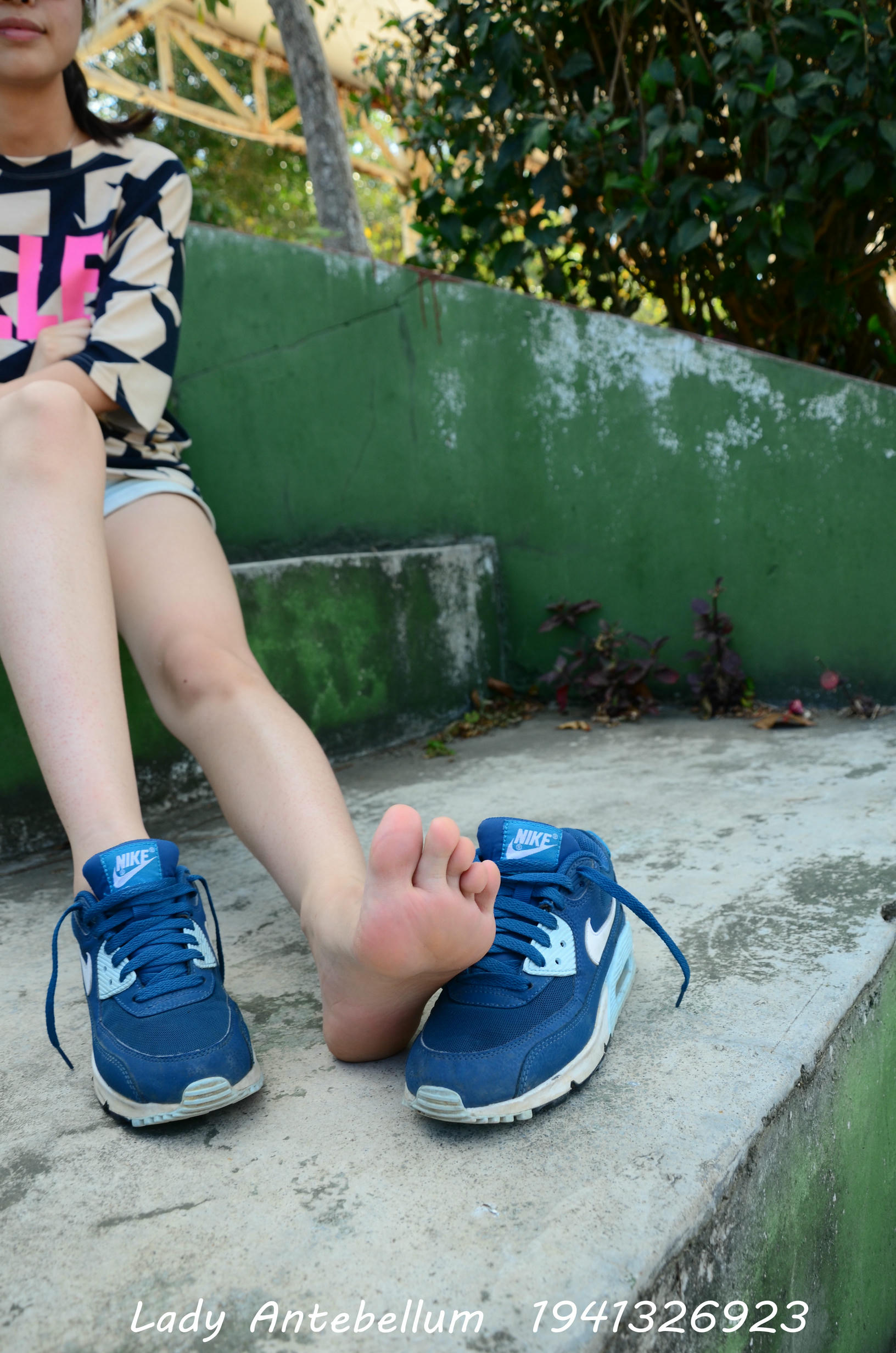 [战前女神] 恋足美腿棉袜女神级摄影套图 093 [123P-195MB]_第3集