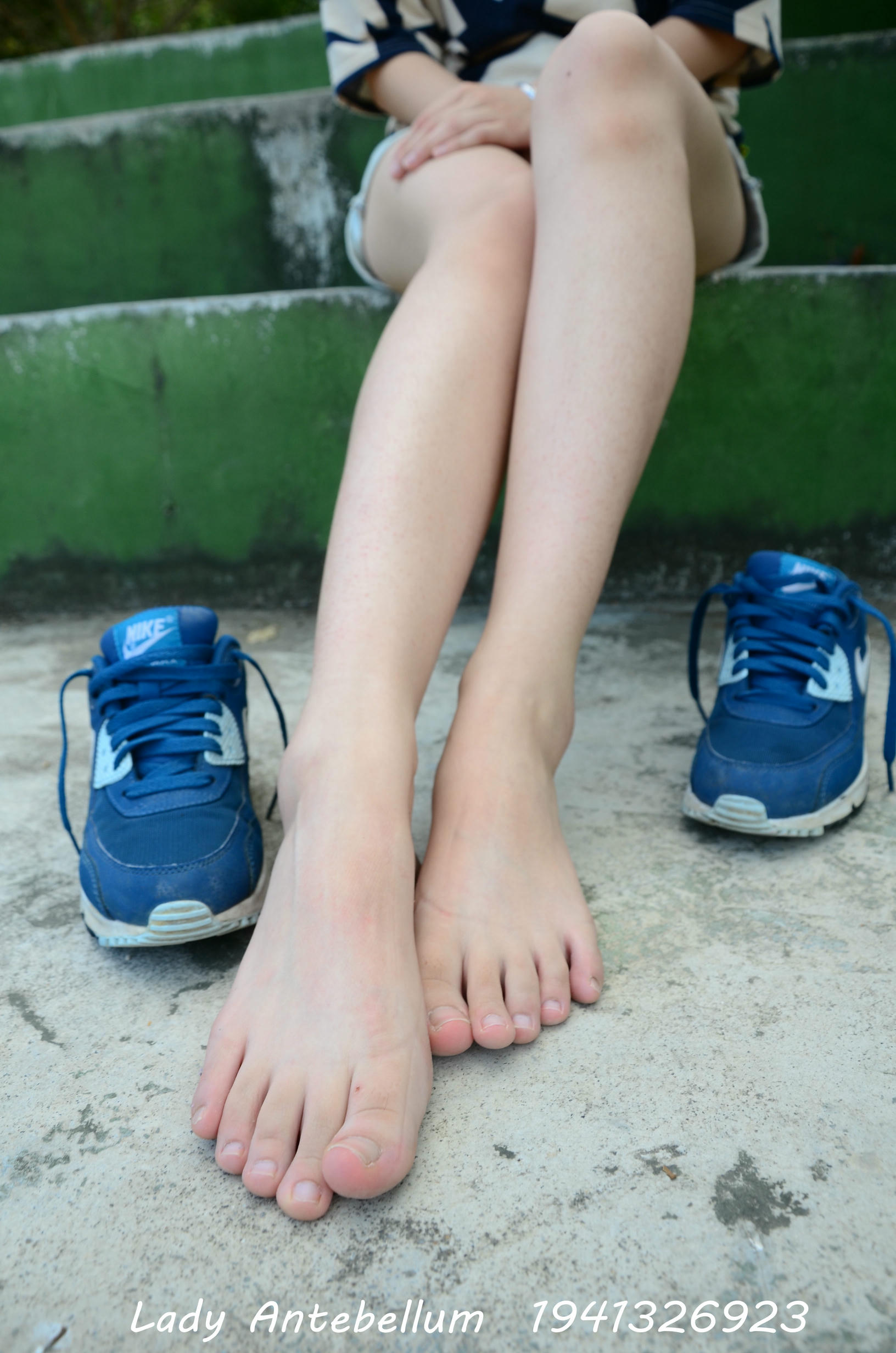 [战前女神] 恋足美腿棉袜女神级摄影套图 093 [123P-195MB]_第4集