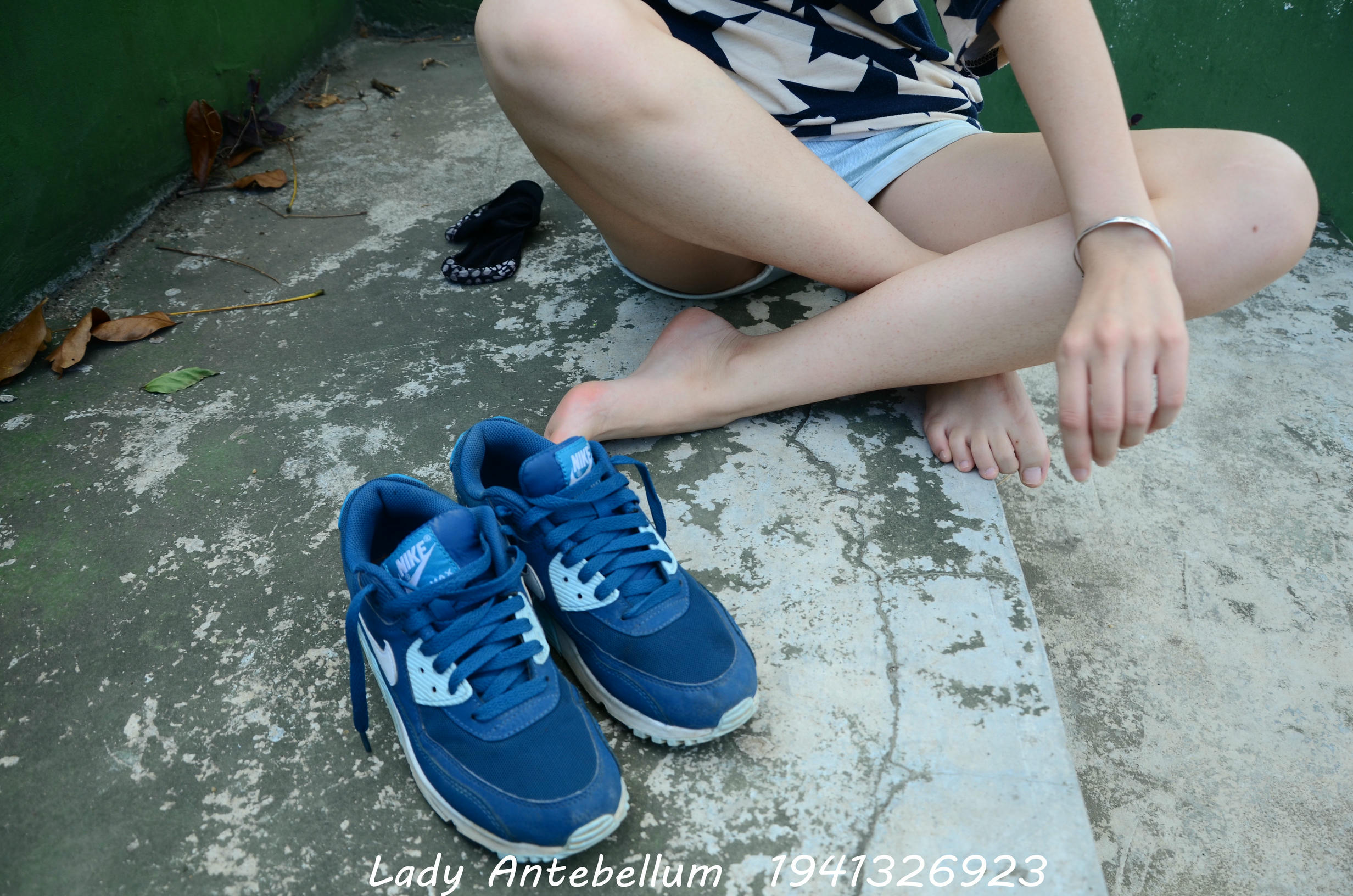 [战前女神] 恋足美腿棉袜女神级摄影套图 093 [123P-195MB]_第4集