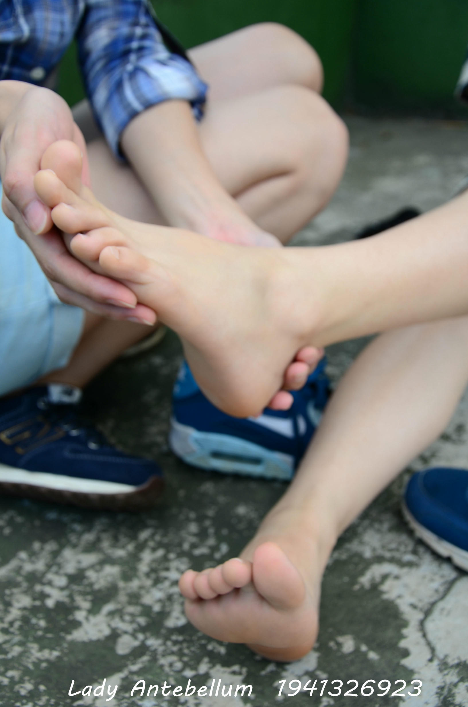 [战前女神] 恋足美腿棉袜女神级摄影套图 093 [123P-195MB]_第5集