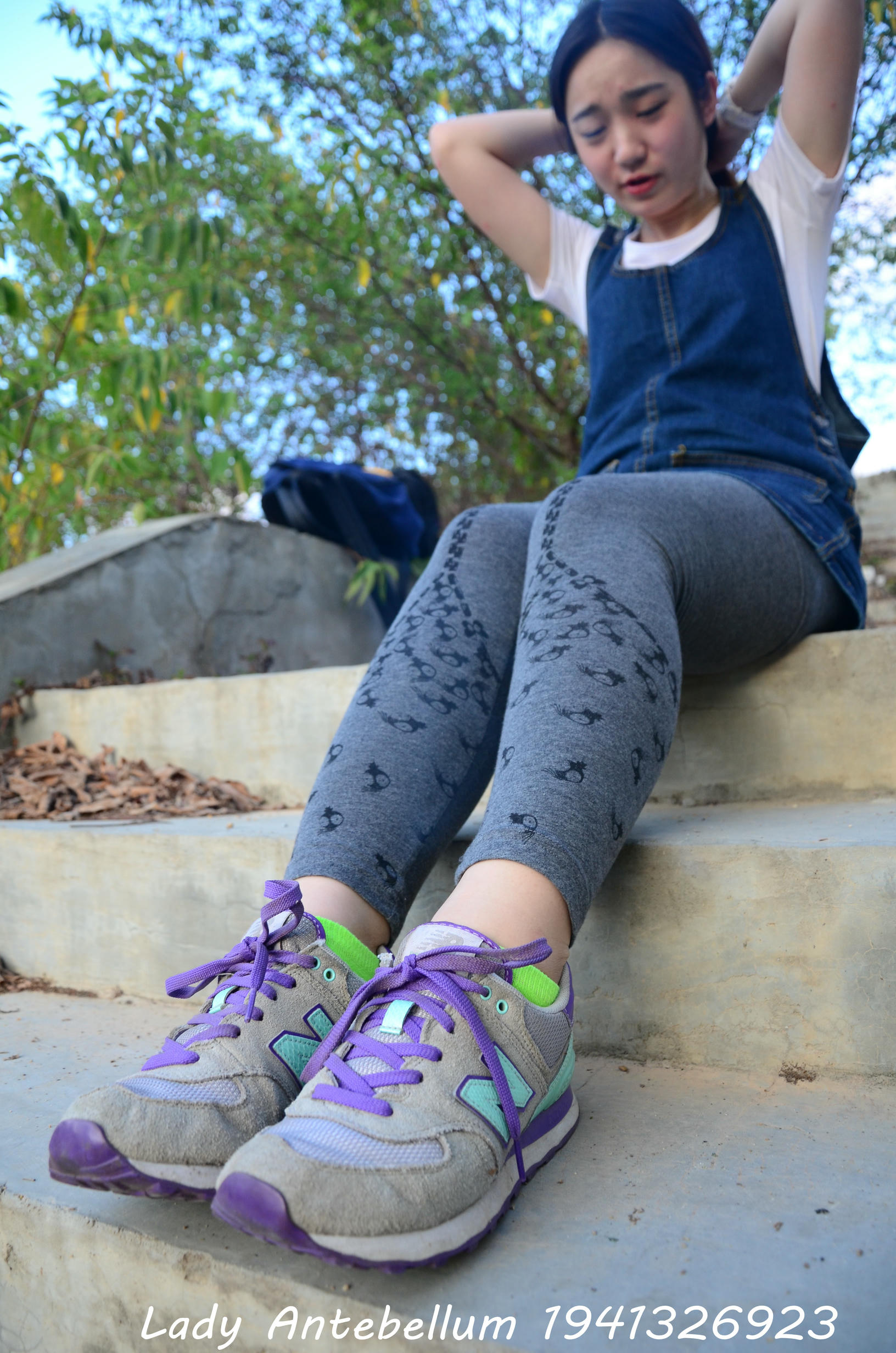 [战前女神] 恋足美腿棉袜女神级摄影套图 094 [104P-242MB]_第1集