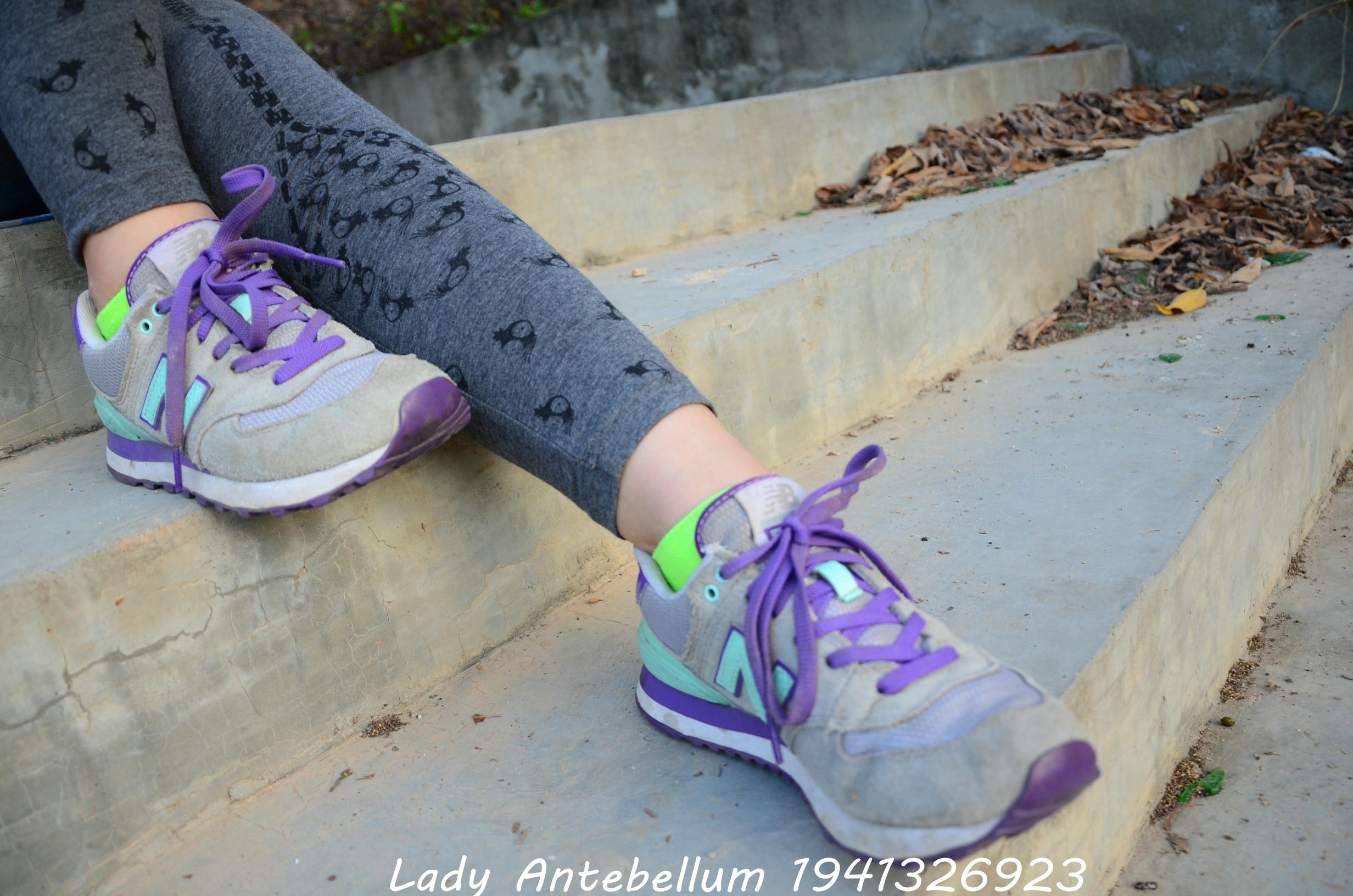 [战前女神] 恋足美腿棉袜女神级摄影套图 094 [104P-242MB]_第1集