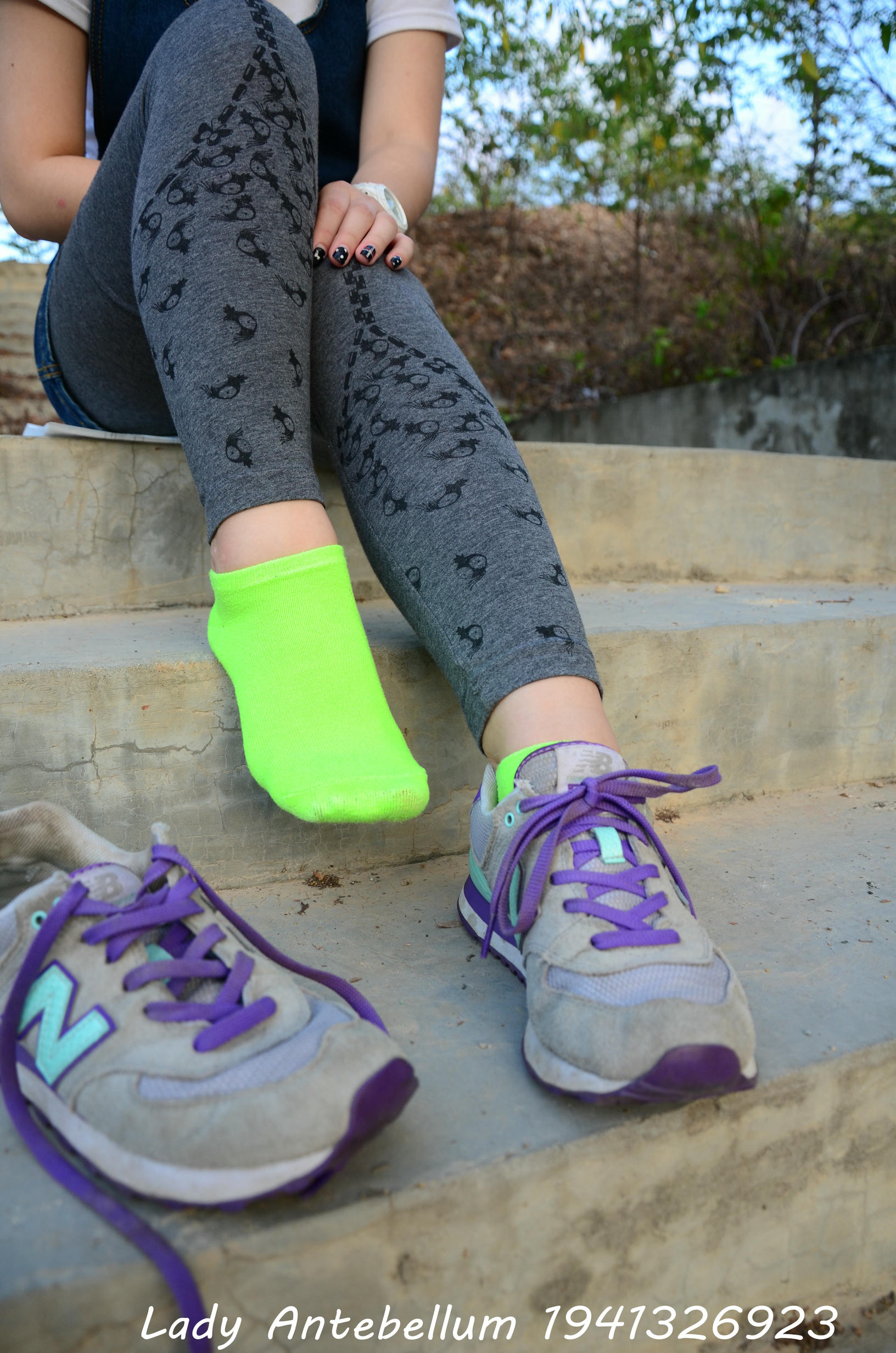 [战前女神] 恋足美腿棉袜女神级摄影套图 094 [104P-242MB]_第3集