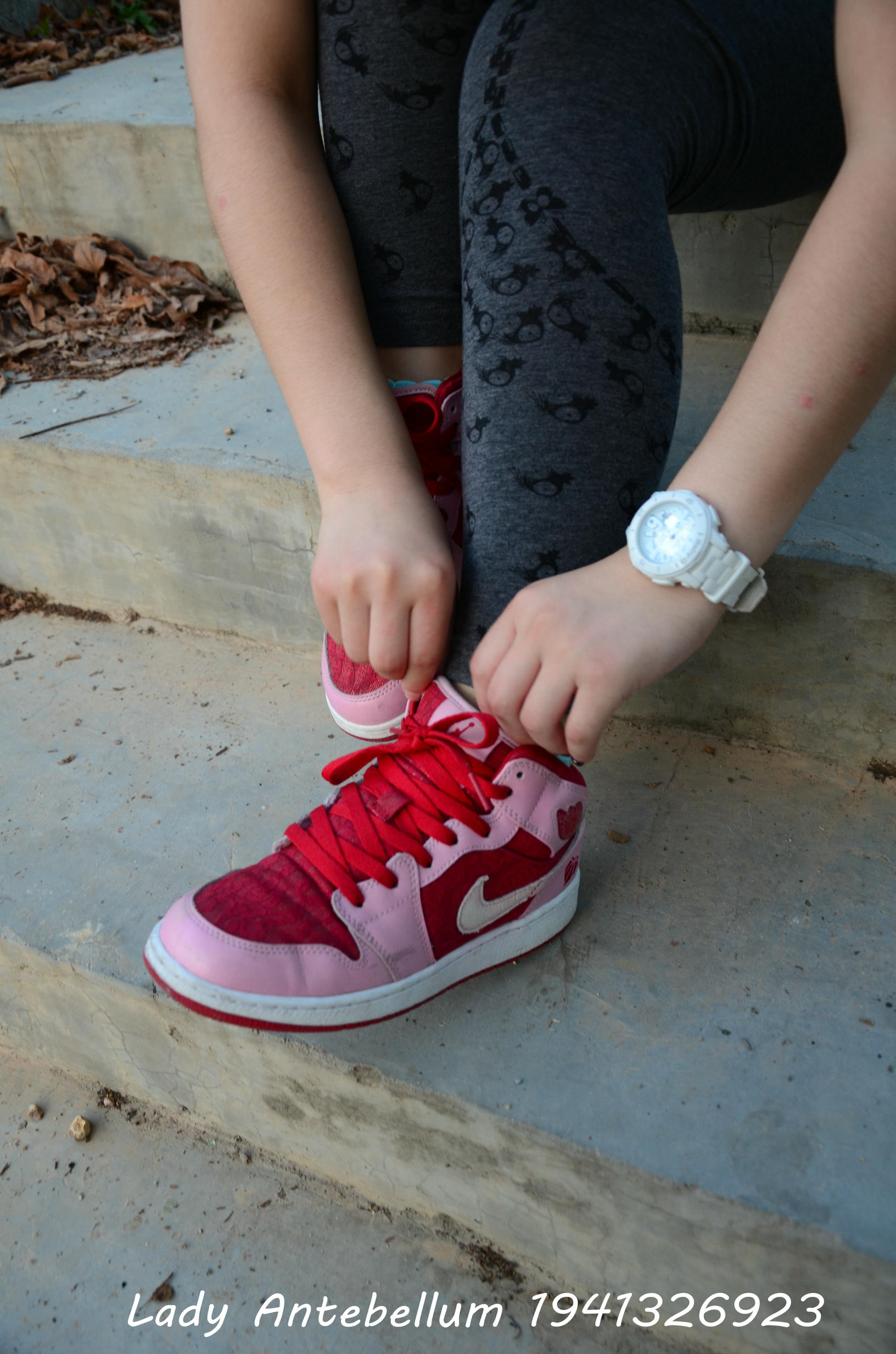 [战前女神] 恋足美腿棉袜女神级摄影套图 095 [95P-235MB]_第1集