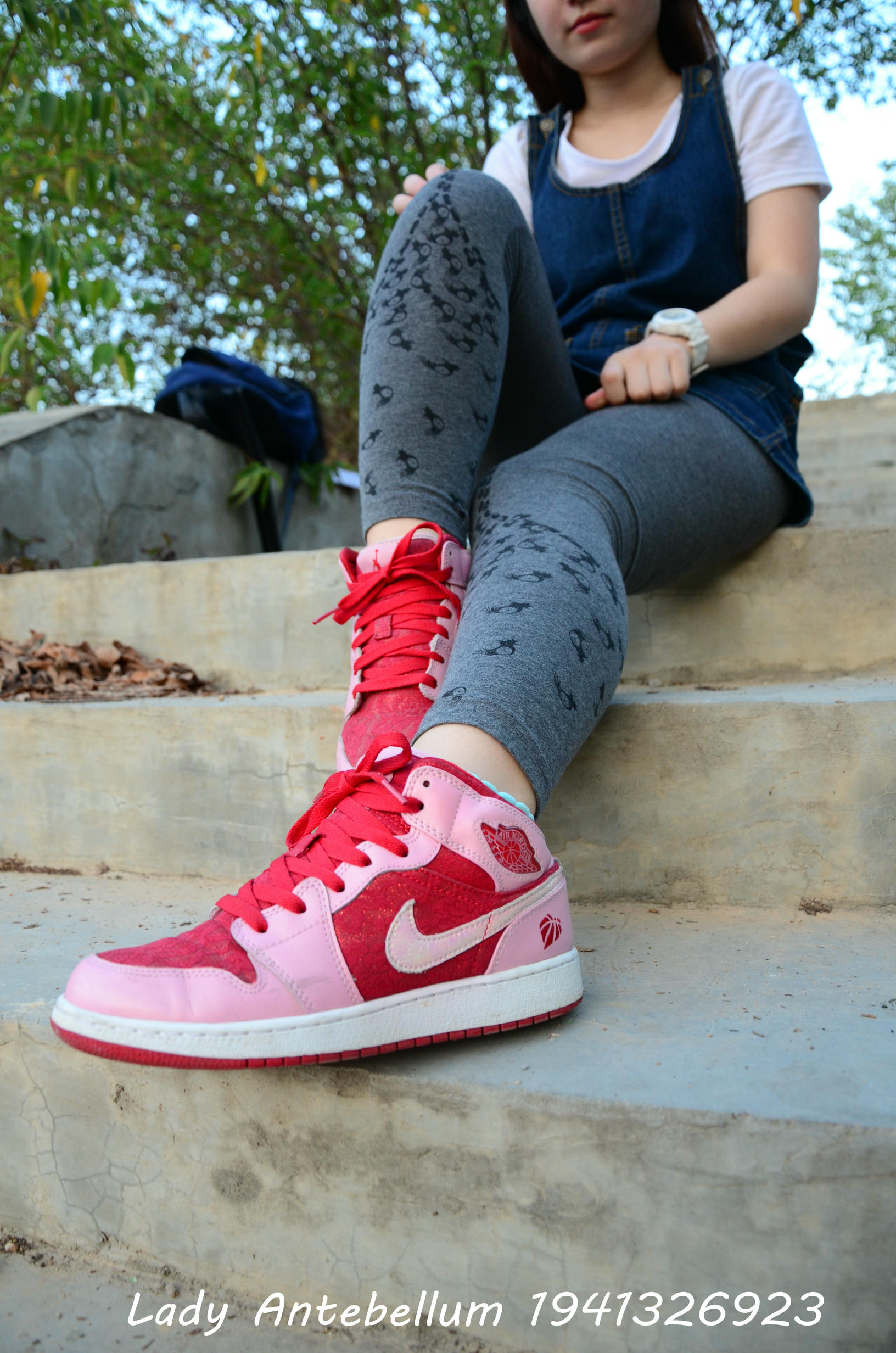 [战前女神] 恋足美腿棉袜女神级摄影套图 095 [95P-235MB]_第2集