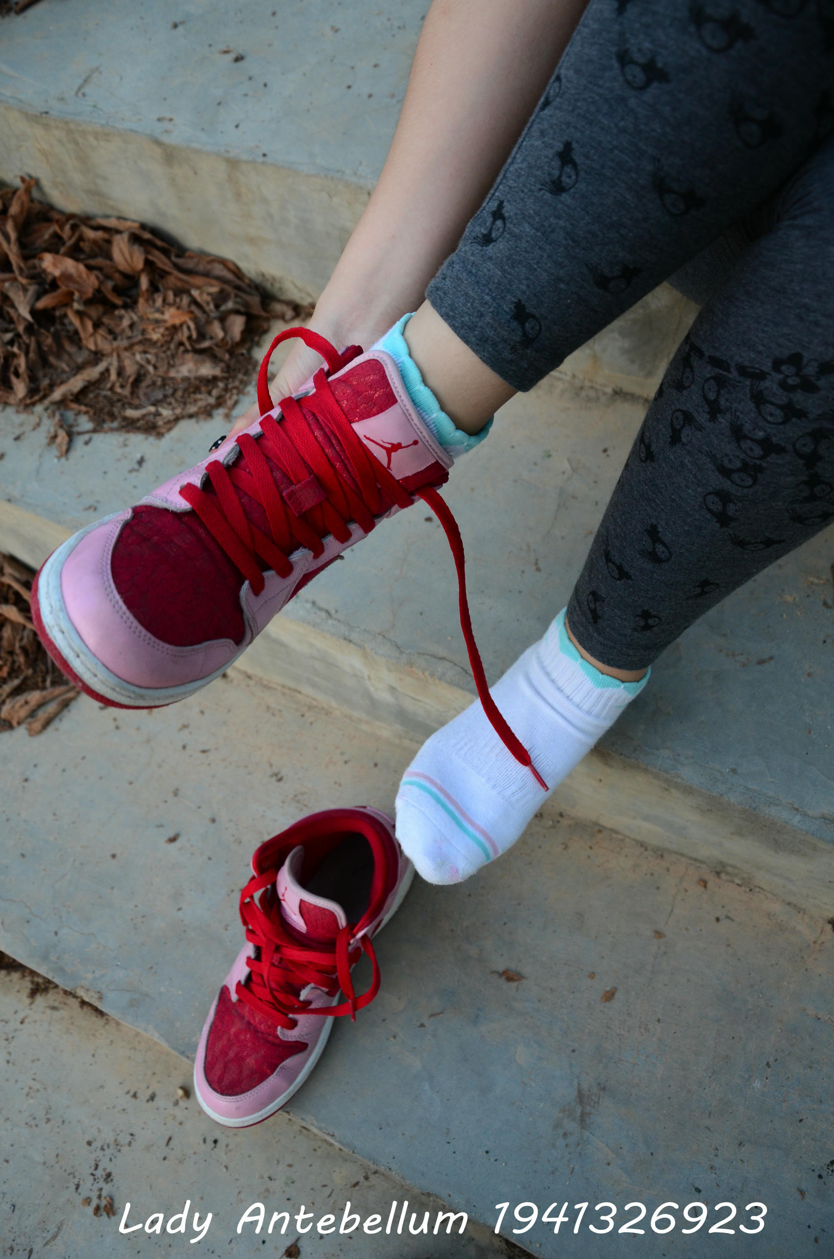 [战前女神] 恋足美腿棉袜女神级摄影套图 095 [95P-235MB]_第3集