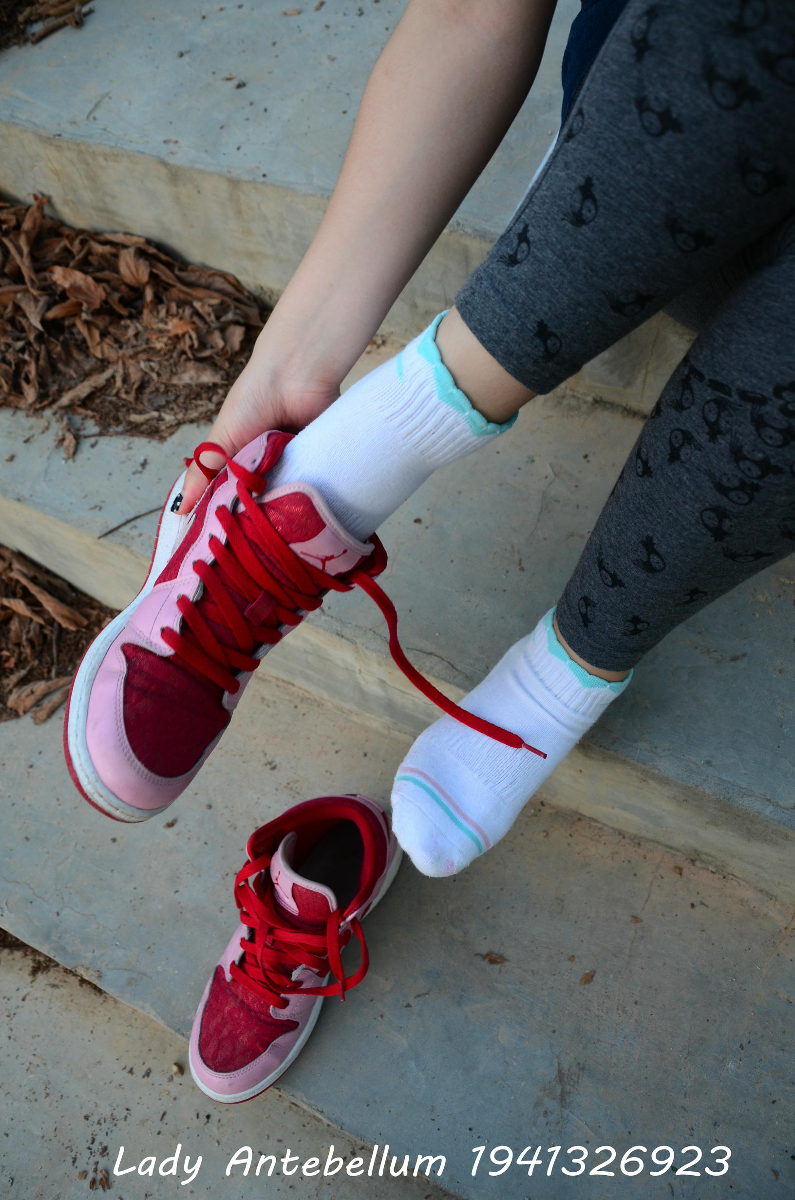 [战前女神] 恋足美腿棉袜女神级摄影套图 095 [95P-235MB]_第3集