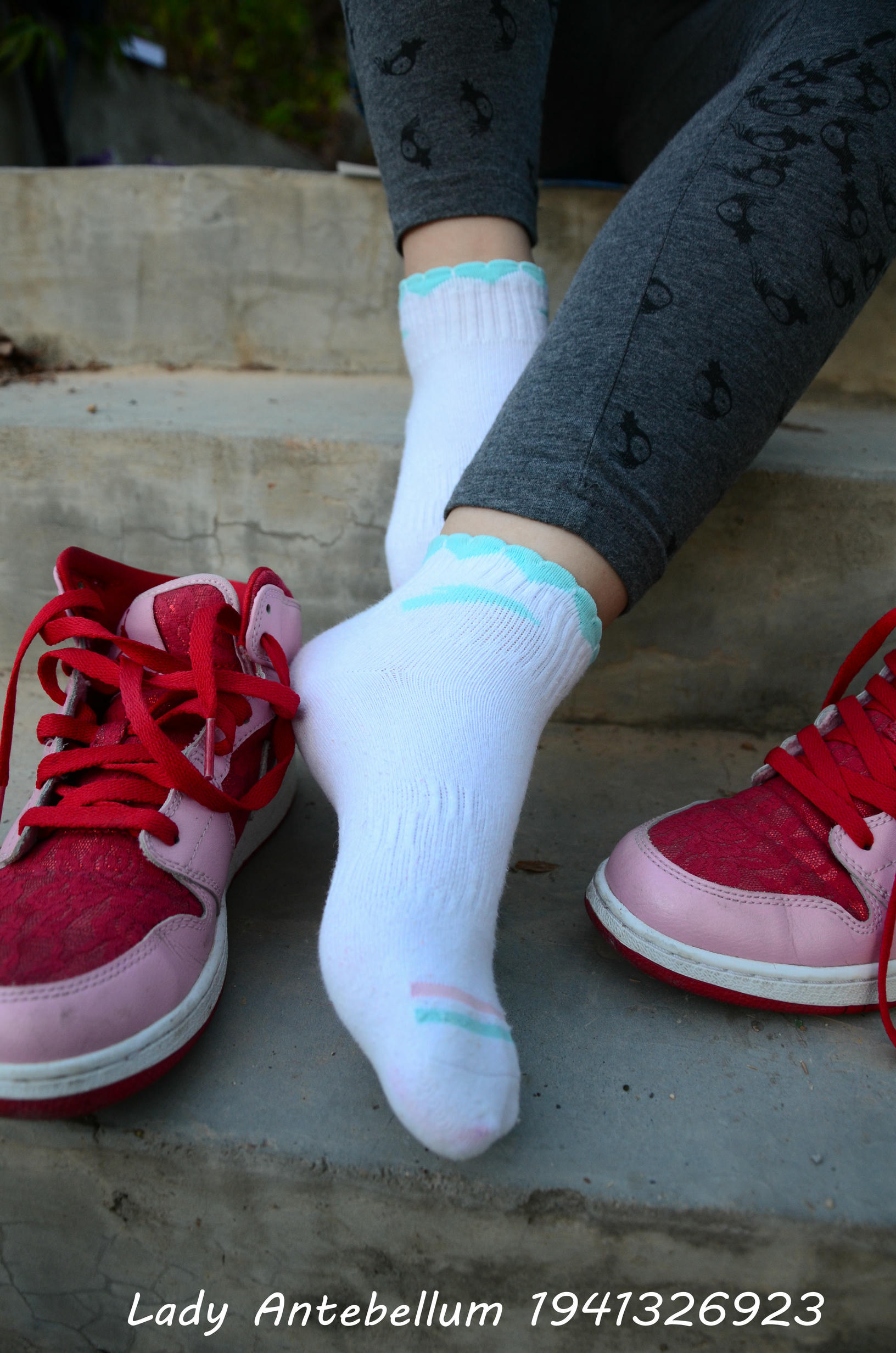 [战前女神] 恋足美腿棉袜女神级摄影套图 095 [95P-235MB]_第4集