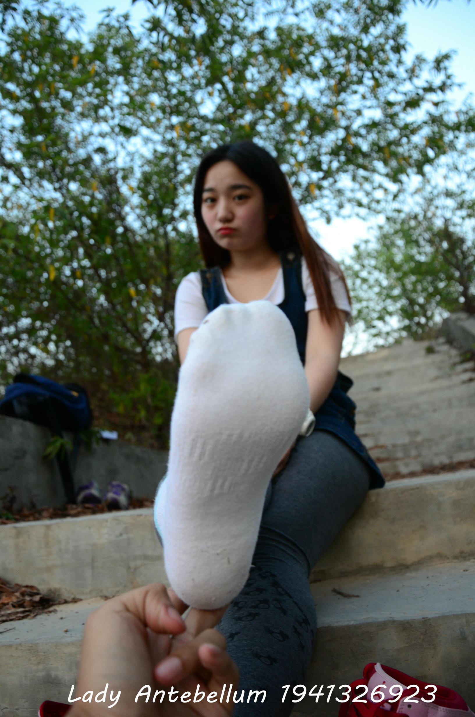 [战前女神] 恋足美腿棉袜女神级摄影套图 095 [95P-235MB]_第4集