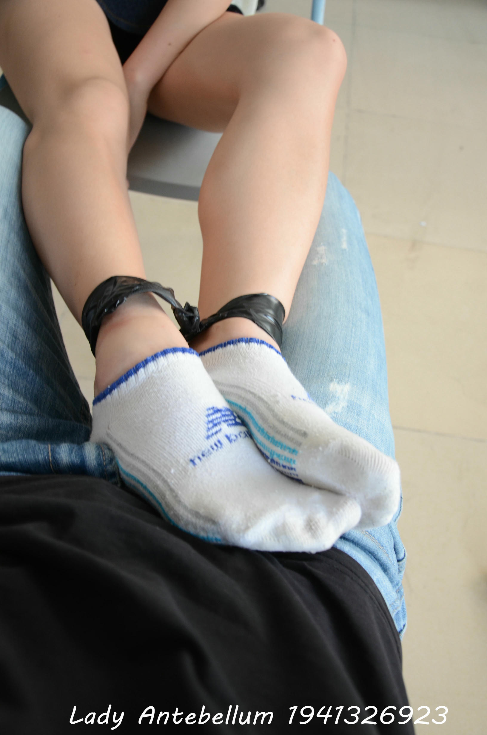 [战前女神] 恋足美腿棉袜女神级摄影套图 096 [105P-129MB]_第4集