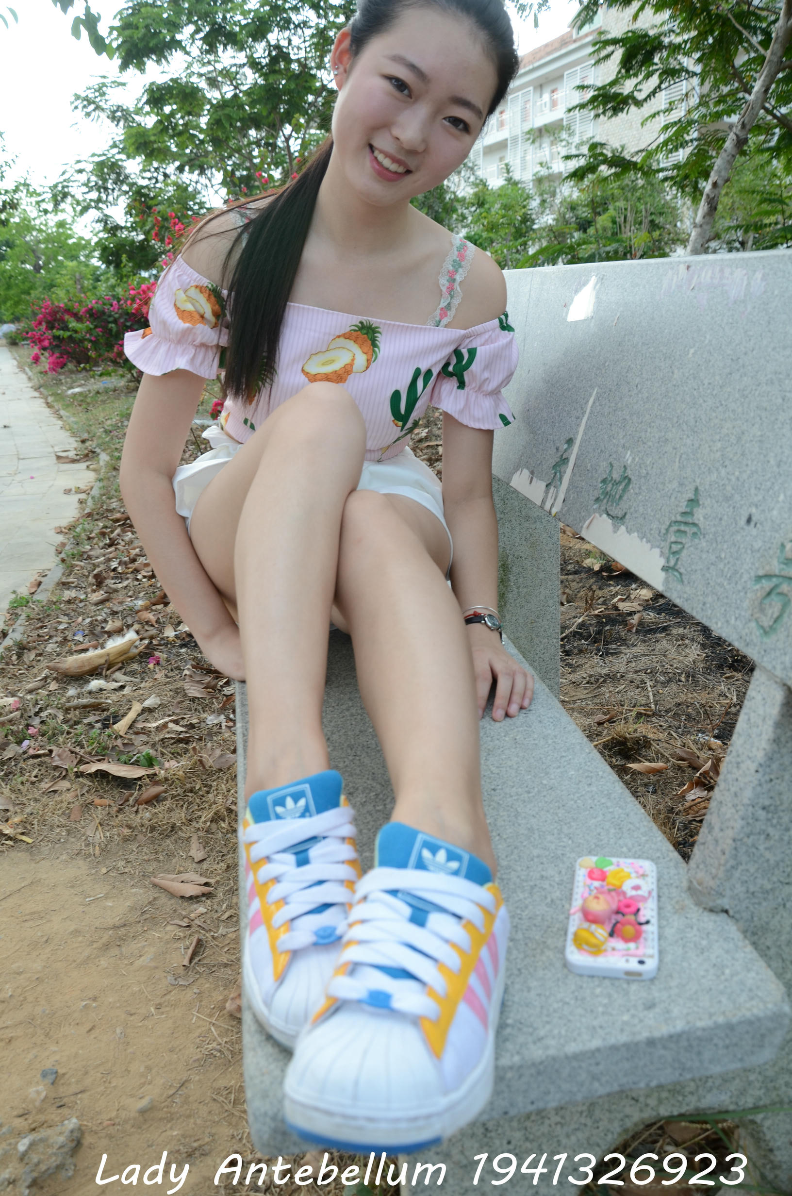 [战前女神] 恋足美腿棉袜女神级摄影套图 097 [120P-301MB]_第6集