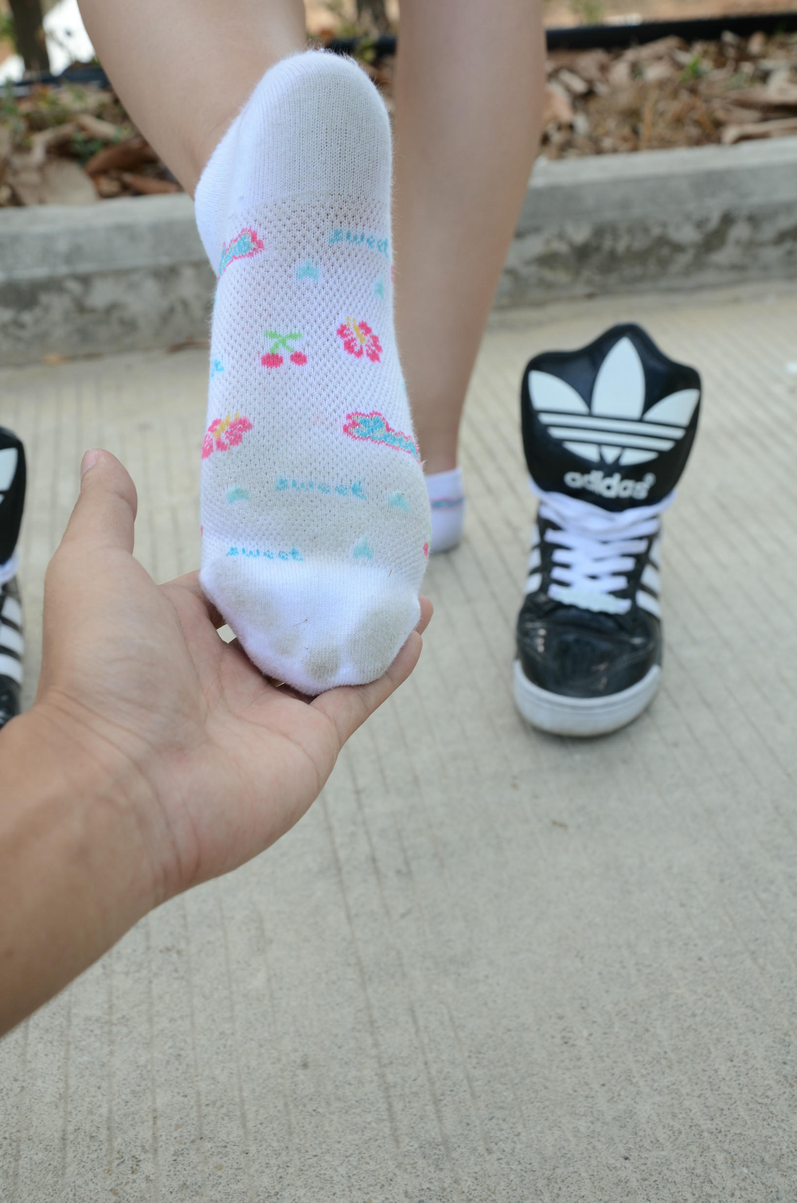 [战前女神] 恋足美腿棉袜女神级摄影套图 098 [140P-319MB]_第7集