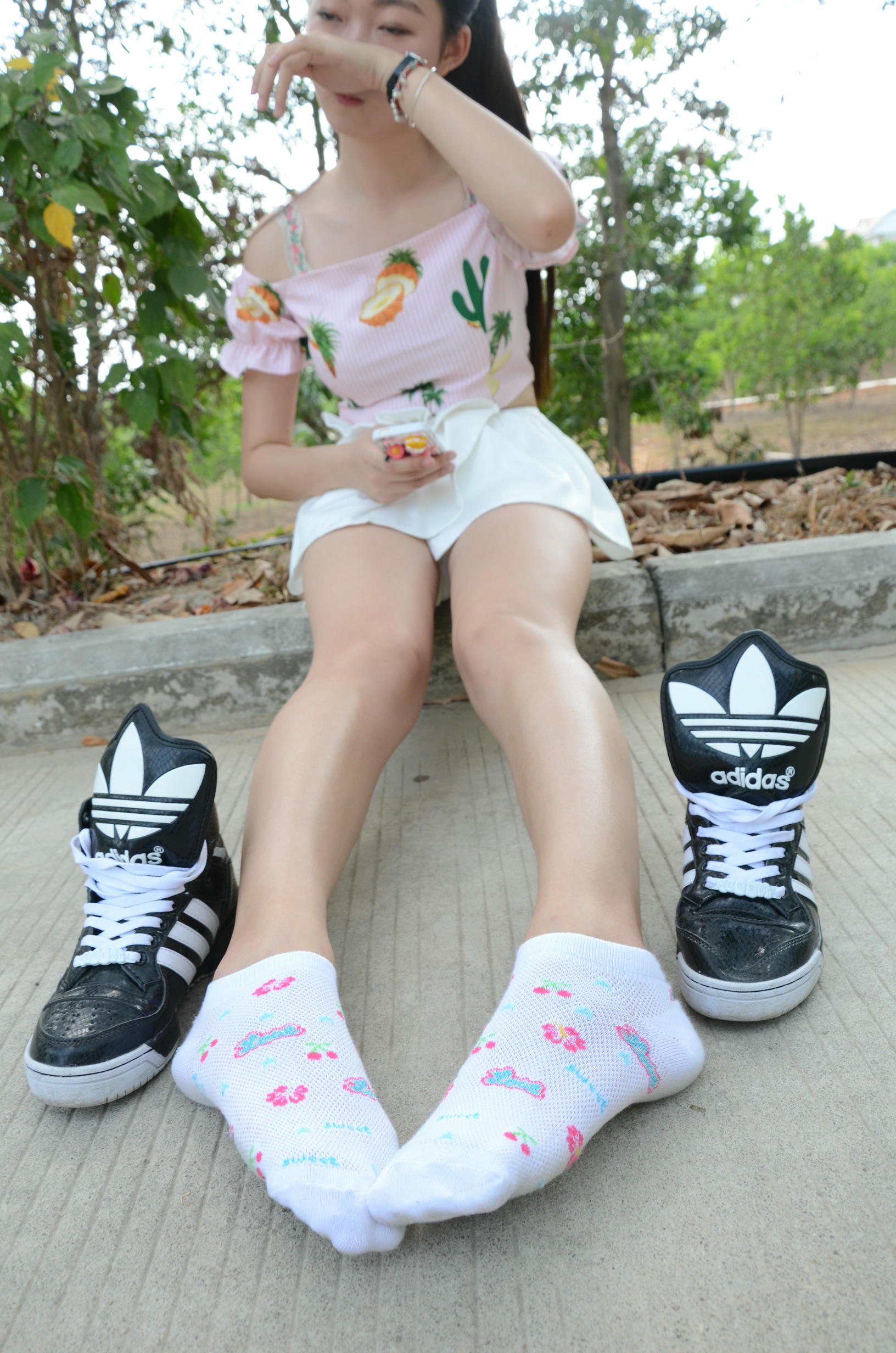 [战前女神] 恋足美腿棉袜女神级摄影套图 098 [140P-319MB]_第7集