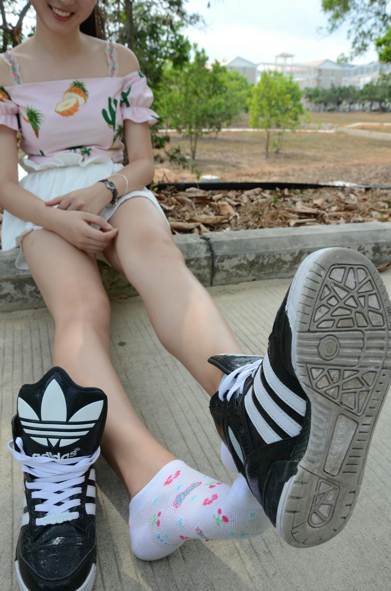 [战前女神] 恋足美腿棉袜女神级摄影套图 098 [140P-319MB]_第3集