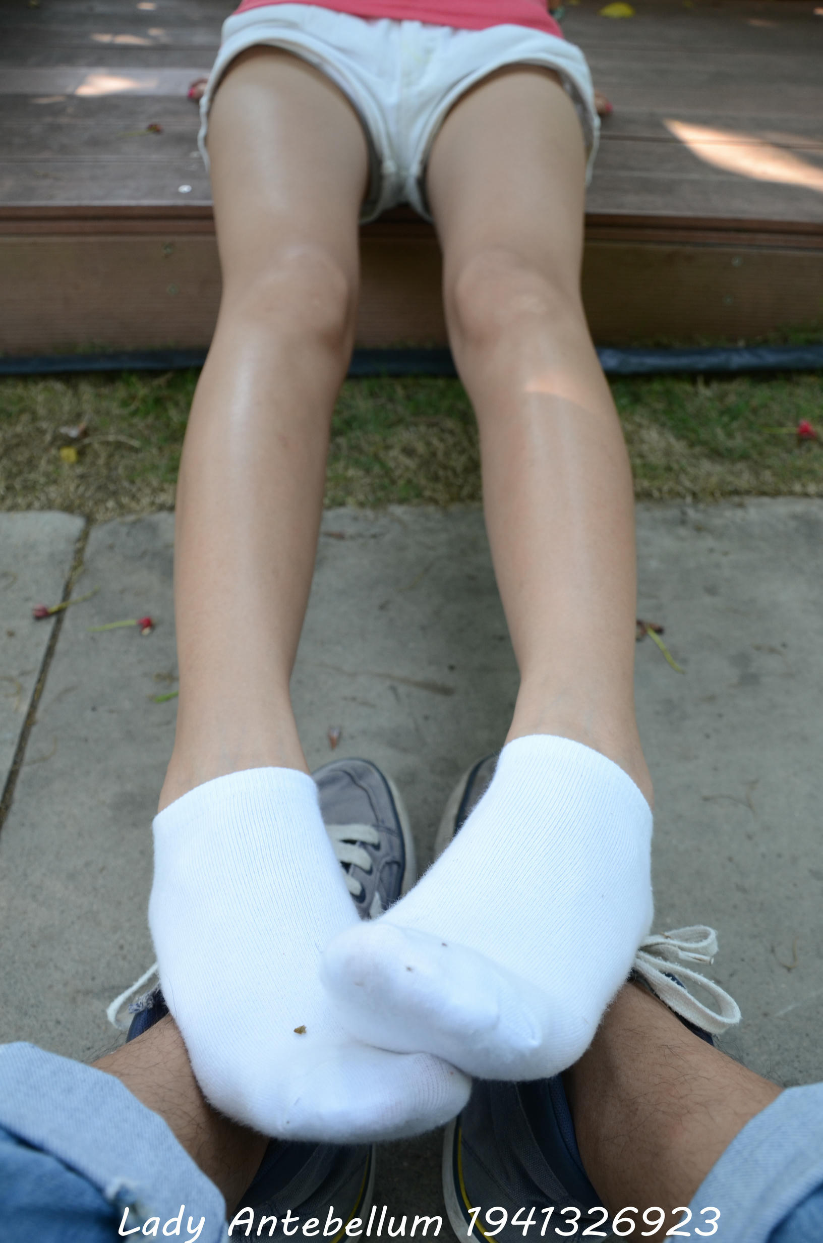 [战前女神] 恋足美腿棉袜女神级摄影套图 099 [154P-423MB]_第8集